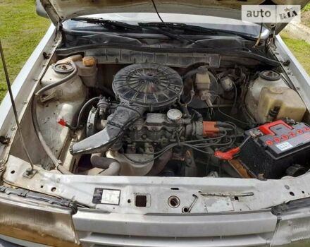 Опель Вектра 1989 в Стрые на Automoto.ua Белый Опель Вектра, объемом двигателя 1.6 л и пробегом 253 тыс. км за 1150 $, фото 7 на Automoto.ua