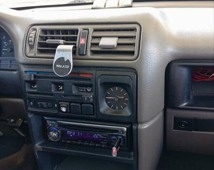 Белый Опель Вектра, объемом двигателя 2 л и пробегом 390 тыс. км за 1900 $, фото 22 на Automoto.ua