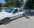 Белый Опель Вектра, объемом двигателя 1.7 л и пробегом 260 тыс. км за 1050 $, фото 4 на Automoto.ua