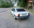 Білий Опель Вектра, об'ємом двигуна 1.6 л та пробігом 300 тис. км за 1700 $, фото 4 на Automoto.ua