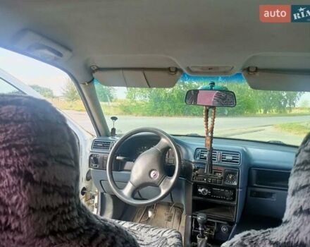 Опель Вектра 1989 в Умани на Automoto.ua Белый Опель Вектра, объемом двигателя 1.6 л и пробегом 300 тыс. км за 1700 $, фото 7 на Automoto.ua