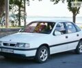 Білий Опель Вектра, об'ємом двигуна 1.7 л та пробігом 285 тис. км за 2500 $, фото 1 на Automoto.ua