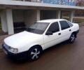 Білий Опель Вектра, об'ємом двигуна 1.6 л та пробігом 200 тис. км за 1100 $, фото 4 на Automoto.ua