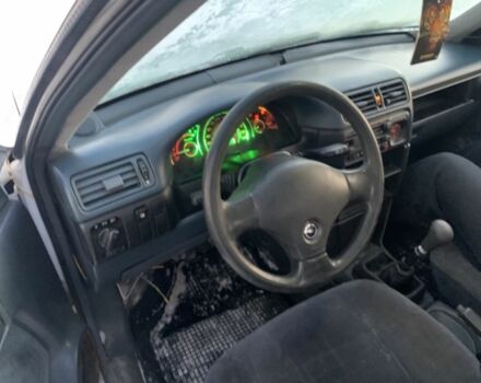 Белый Опель Вектра, объемом двигателя 1.7 л и пробегом 250 тыс. км за 520 $, фото 2 на Automoto.ua