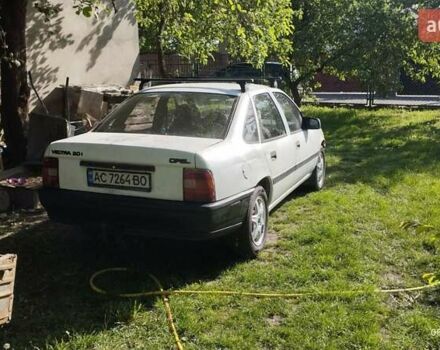 Опель Вектра 1990 в Луцке на Automoto.ua Белый Опель Вектра, объемом двигателя 2 л и пробегом 5 тыс. км за 2150 $, фото 5 на Automoto.ua