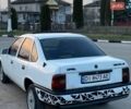 Белый Опель Вектра, объемом двигателя 1.6 л и пробегом 235 тыс. км за 1150 $, фото 4 на Automoto.ua