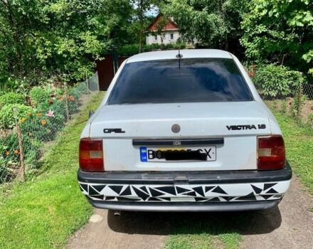 Білий Опель Вектра, об'ємом двигуна 1.6 л та пробігом 2 тис. км за 721 $, фото 3 на Automoto.ua