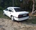 Белый Опель Вектра, объемом двигателя 2 л и пробегом 309 тыс. км за 702 $, фото 3 на Automoto.ua