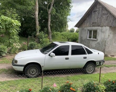 Білий Опель Вектра, об'ємом двигуна 1.6 л та пробігом 2 тис. км за 721 $, фото 1 на Automoto.ua