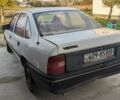 Белый Опель Вектра, объемом двигателя 1.6 л и пробегом 250 тыс. км за 901 $, фото 4 на Automoto.ua