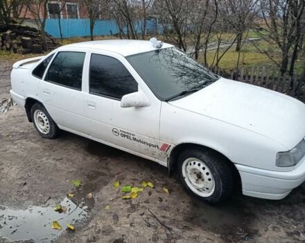 Белый Опель Вектра, объемом двигателя 2 л и пробегом 279 тыс. км за 1600 $, фото 2 на Automoto.ua