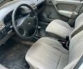 Білий Опель Вектра, об'ємом двигуна 1.8 л та пробігом 250 тис. км за 800 $, фото 6 на Automoto.ua