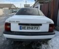 Белый Опель Вектра, объемом двигателя 2 л и пробегом 250 тыс. км за 1161 $, фото 2 на Automoto.ua