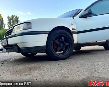 Белый Опель Вектра, объемом двигателя 2 л и пробегом 190 тыс. км за 1250 $, фото 2 на Automoto.ua