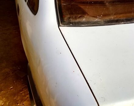 Белый Опель Вектра, объемом двигателя 2 л и пробегом 350 тыс. км за 700 $, фото 2 на Automoto.ua