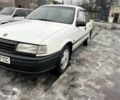 Белый Опель Вектра, объемом двигателя 1.6 л и пробегом 450 тыс. км за 1132 $, фото 1 на Automoto.ua