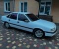 Белый Опель Вектра, объемом двигателя 1.6 л и пробегом 300 тыс. км за 850 $, фото 1 на Automoto.ua