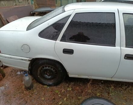 Білий Опель Вектра, об'ємом двигуна 0 л та пробігом 400 тис. км за 600 $, фото 2 на Automoto.ua