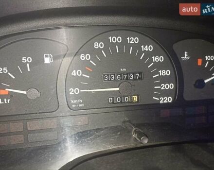 Білий Опель Вектра, об'ємом двигуна 1.7 л та пробігом 336 тис. км за 1075 $, фото 2 на Automoto.ua