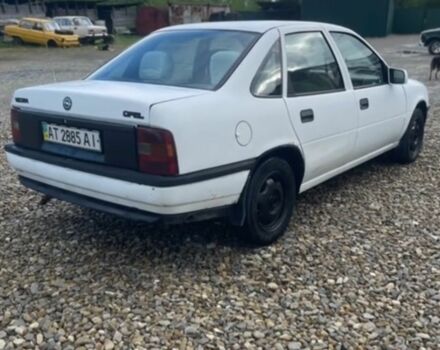 Білий Опель Вектра, об'ємом двигуна 0 л та пробігом 300 тис. км за 900 $, фото 6 на Automoto.ua