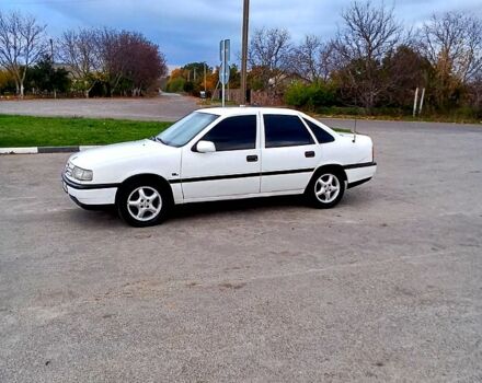 Белый Опель Вектра, объемом двигателя 1.6 л и пробегом 123 тыс. км за 1450 $, фото 3 на Automoto.ua