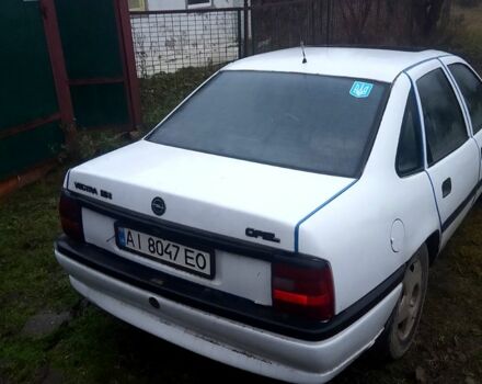 Білий Опель Вектра, об'ємом двигуна 1.8 л та пробігом 223 тис. км за 590 $, фото 2 на Automoto.ua