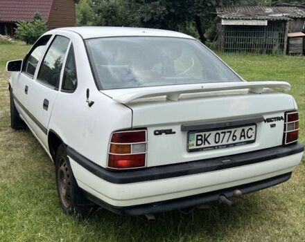 Білий Опель Вектра, об'ємом двигуна 1.8 л та пробігом 25 тис. км за 980 $, фото 1 на Automoto.ua