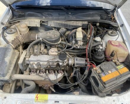 Білий Опель Вектра, об'ємом двигуна 1.6 л та пробігом 345 тис. км за 1450 $, фото 7 на Automoto.ua