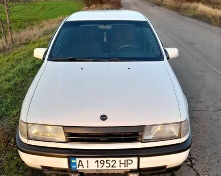 Белый Опель Вектра, объемом двигателя 2 л и пробегом 360 тыс. км за 1400 $, фото 1 на Automoto.ua