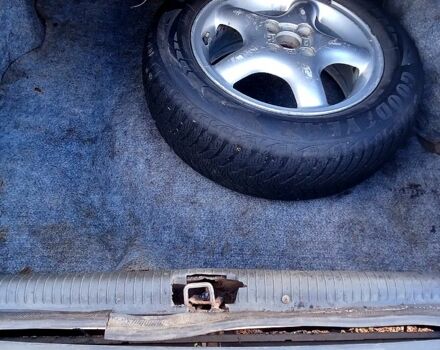 Белый Опель Вектра, объемом двигателя 1.6 л и пробегом 123 тыс. км за 1250 $, фото 12 на Automoto.ua