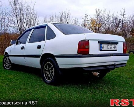 Белый Опель Вектра, объемом двигателя 2 л и пробегом 120 тыс. км за 1550 $, фото 11 на Automoto.ua