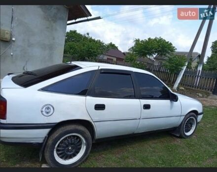 Белый Опель Вектра, объемом двигателя 0 л и пробегом 500 тыс. км за 850 $, фото 1 на Automoto.ua