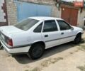 Белый Опель Вектра, объемом двигателя 1.6 л и пробегом 300 тыс. км за 1350 $, фото 14 на Automoto.ua