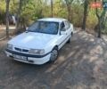 Опель Вектра 1993 у Кривому Розі на Automoto.ua Білий Опель Вектра, об'ємом двигуна 1.7 л та пробігом 500 тис. км за 2300 $, фото 1 на Automoto.ua