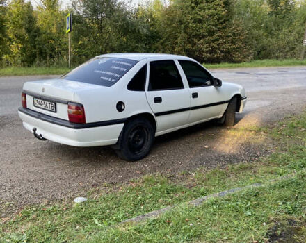 Білий Опель Вектра, об'ємом двигуна 0 л та пробігом 310 тис. км за 1000 $, фото 20 на Automoto.ua