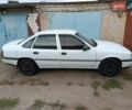 Белый Опель Вектра, объемом двигателя 1.6 л и пробегом 300 тыс. км за 1350 $, фото 4 на Automoto.ua