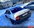 Белый Опель Вектра, объемом двигателя 2 л и пробегом 200 тыс. км за 1300 $, фото 2 на Automoto.ua