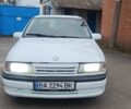Белый Опель Вектра, объемом двигателя 1.8 л и пробегом 250 тыс. км за 1250 $, фото 1 на Automoto.ua