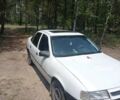 Білий Опель Вектра, об'ємом двигуна 2 л та пробігом 357 тис. км за 1500 $, фото 1 на Automoto.ua