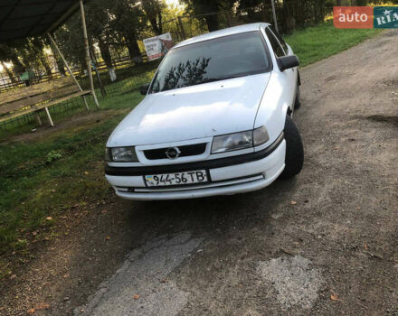 Білий Опель Вектра, об'ємом двигуна 0 л та пробігом 310 тис. км за 1000 $, фото 10 на Automoto.ua
