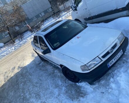 Белый Опель Вектра, объемом двигателя 2 л и пробегом 250 тыс. км за 1300 $, фото 1 на Automoto.ua