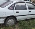 Белый Опель Вектра, объемом двигателя 1.7 л и пробегом 297 тыс. км за 999 $, фото 4 на Automoto.ua