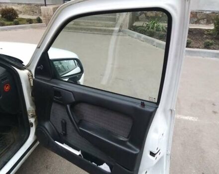 Белый Опель Вектра, объемом двигателя 1.8 л и пробегом 432 тыс. км за 2490 $, фото 10 на Automoto.ua