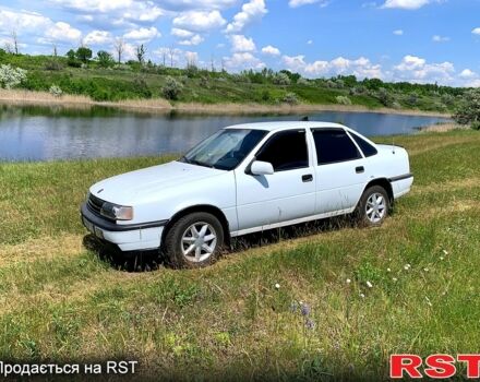 Білий Опель Вектра, об'ємом двигуна 1.8 л та пробігом 0 тис. км за 1700 $, фото 3 на Automoto.ua