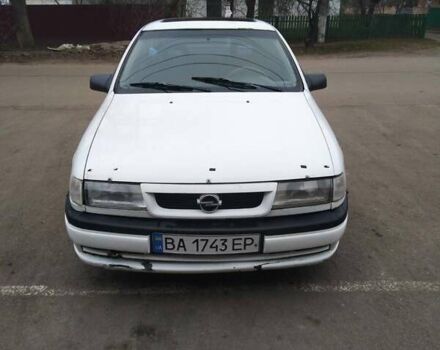 Белый Опель Вектра, объемом двигателя 1.8 л и пробегом 432 тыс. км за 2490 $, фото 17 на Automoto.ua