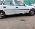 Білий Опель Вектра, об'ємом двигуна 1.7 л та пробігом 464 тис. км за 1600 $, фото 4 на Automoto.ua