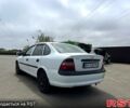 Белый Опель Вектра, объемом двигателя 1.8 л и пробегом 150 тыс. км за 1600 $, фото 4 на Automoto.ua