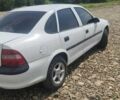 Белый Опель Вектра, объемом двигателя 1.8 л и пробегом 200 тыс. км за 2600 $, фото 4 на Automoto.ua