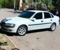 Белый Опель Вектра, объемом двигателя 1.6 л и пробегом 373 тыс. км за 2800 $, фото 4 на Automoto.ua
