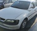 Білий Опель Вектра, об'ємом двигуна 1.7 л та пробігом 350 тис. км за 1500 $, фото 4 на Automoto.ua